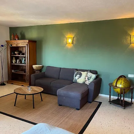 Guest In Maryvilla Amazing View Апартаменты